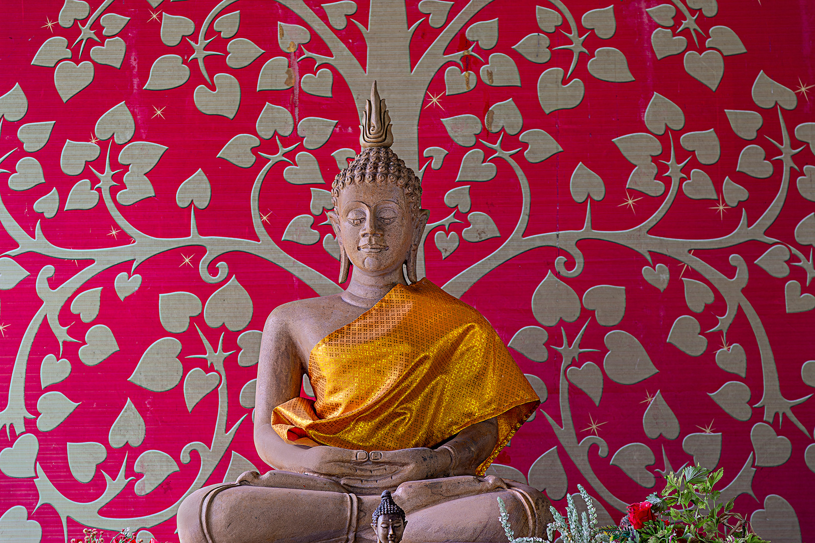 Buddha unter dem Herzbaum