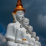 Buddha watches at Wat Pha Sorn Kaew