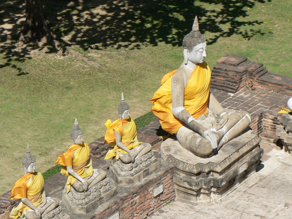 Buddha with Brothers