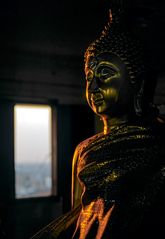 Buddhas Blick auf die Stadt