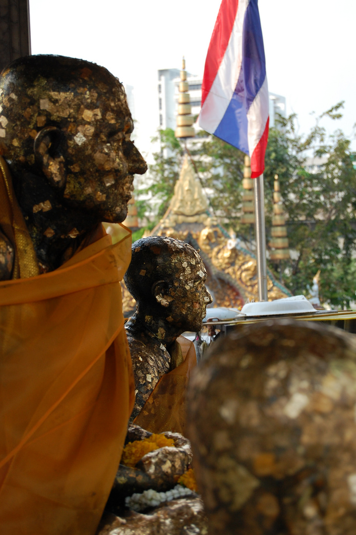 Buddhas in einem Tempel in Bangkok