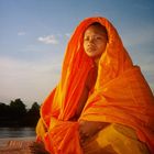 Buddhist in der laotischen Abendsonne