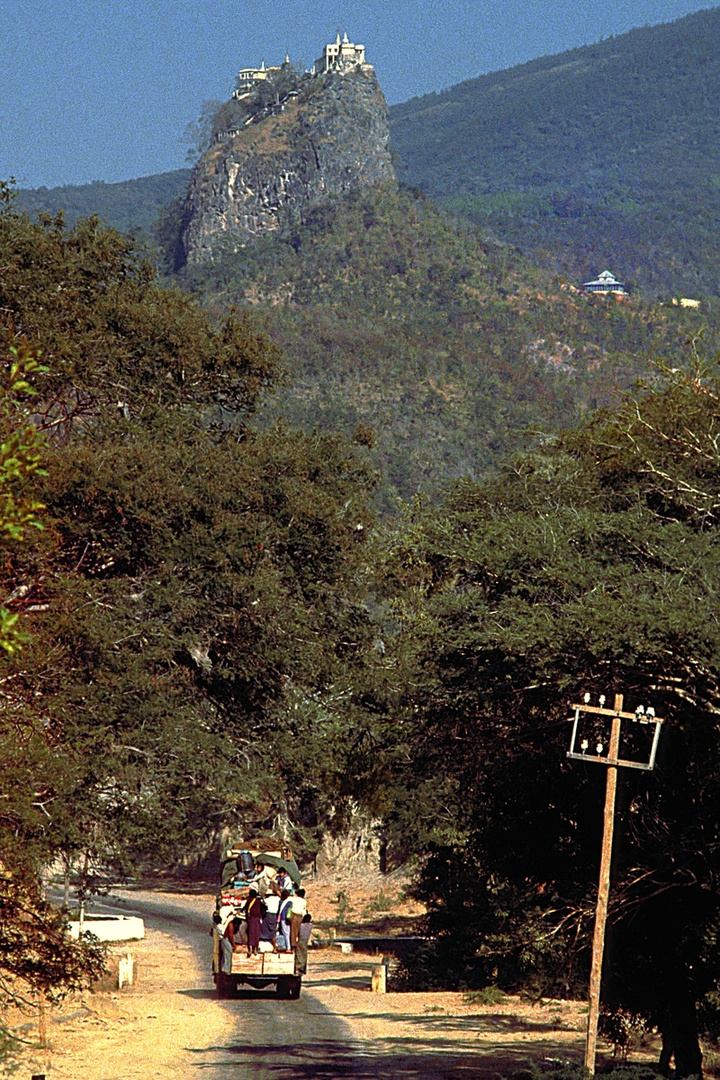 Buddhist monastery on Taung Kalat