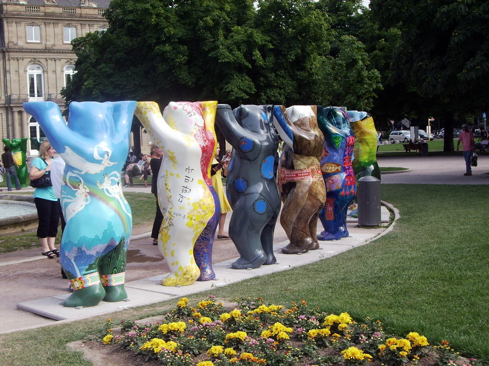 Buddy Bears besuchen Stuttgart