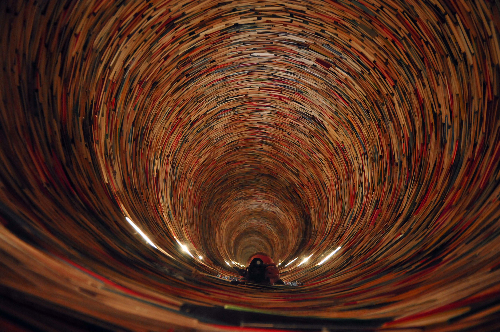 Büchertunnel