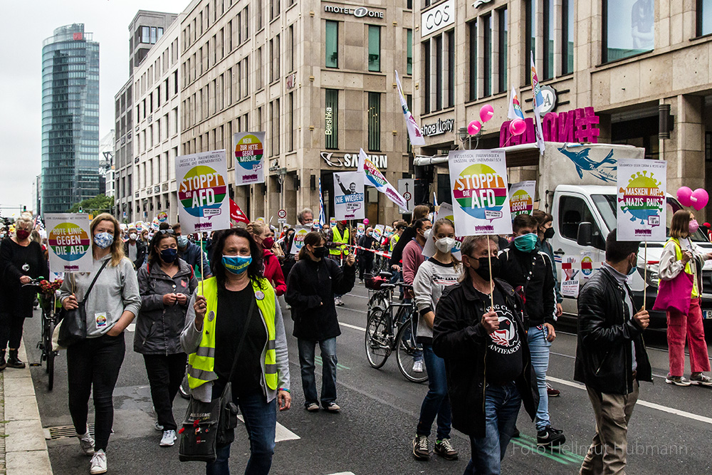 BÜNDNIS UNTEILBAR - GROSSDEMO IN BERLIN #04