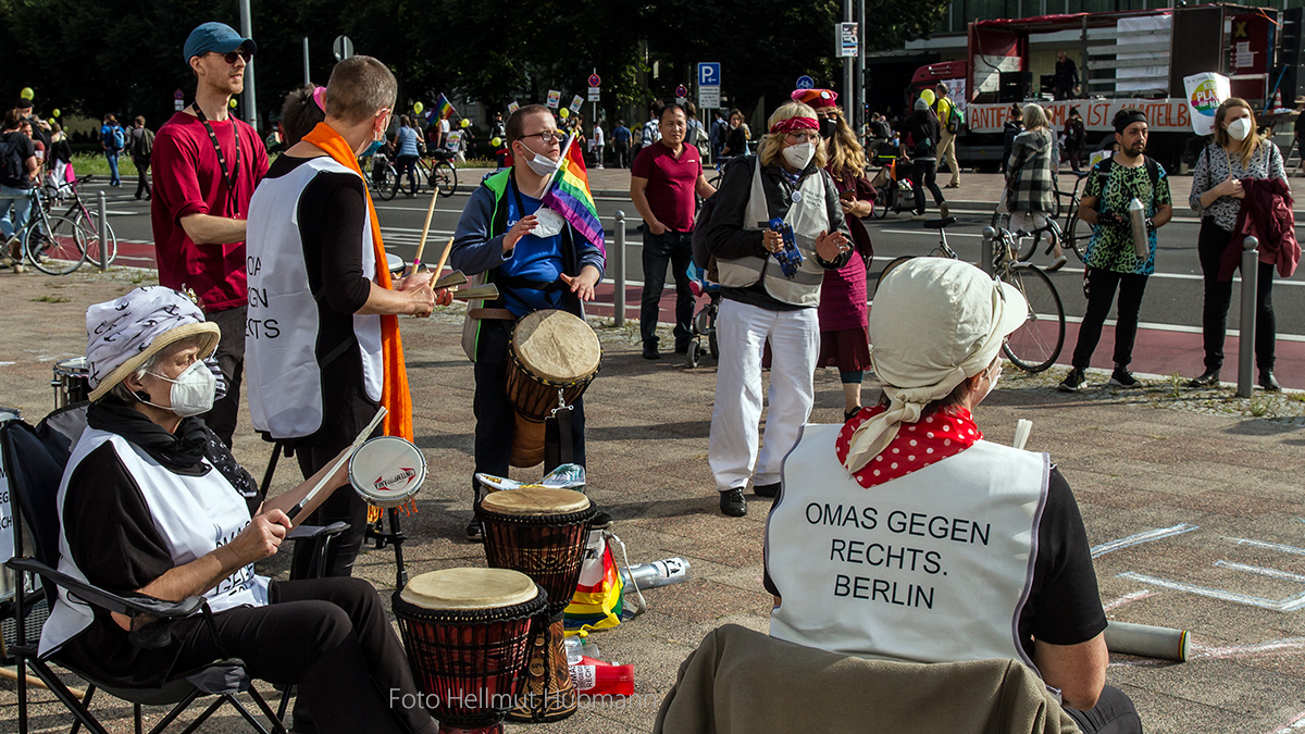 BÜNDNIS UNTEILBAR - GROSSDEMO IN BERLIN #17