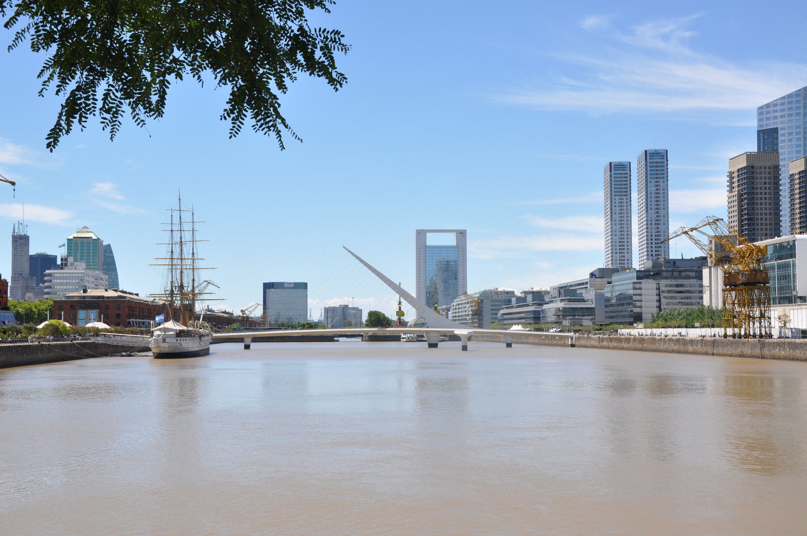 Buenos Aires - Puente de la mujer