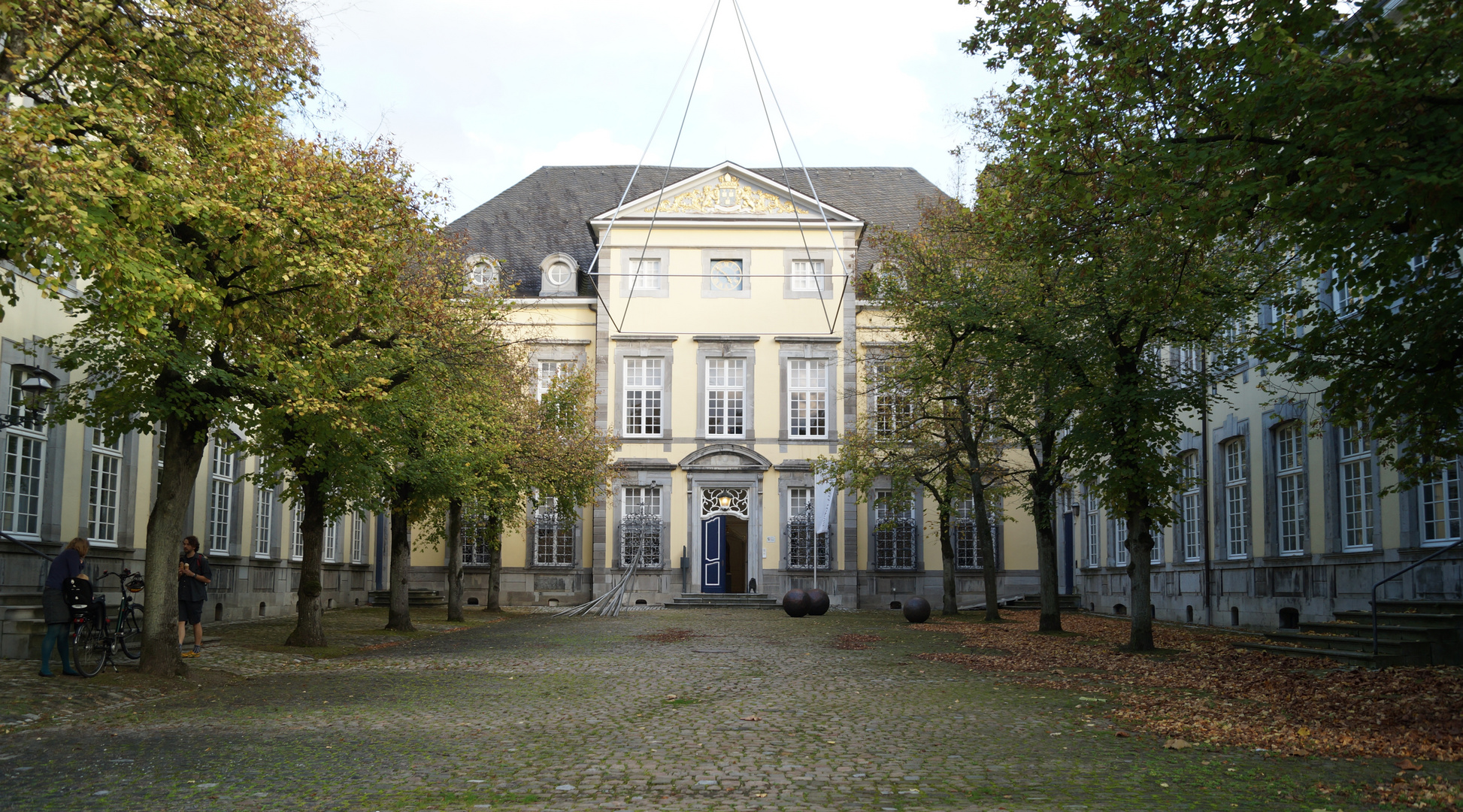 Bürgerhaus von vorne