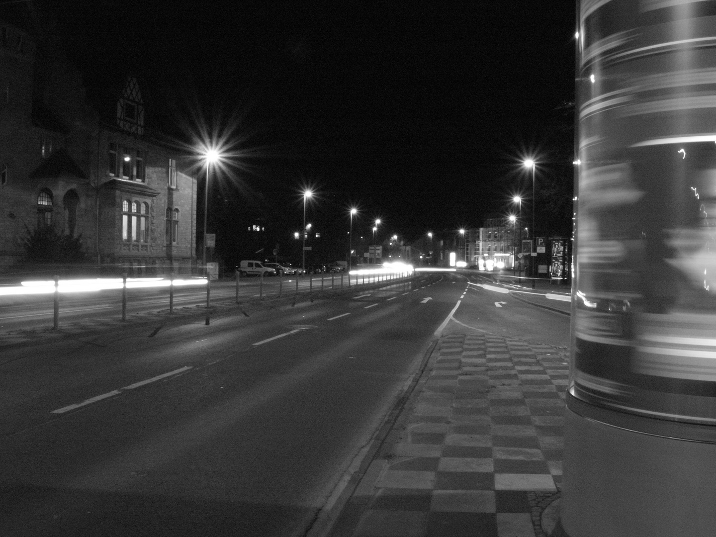 Bürgerstraße bei nacht