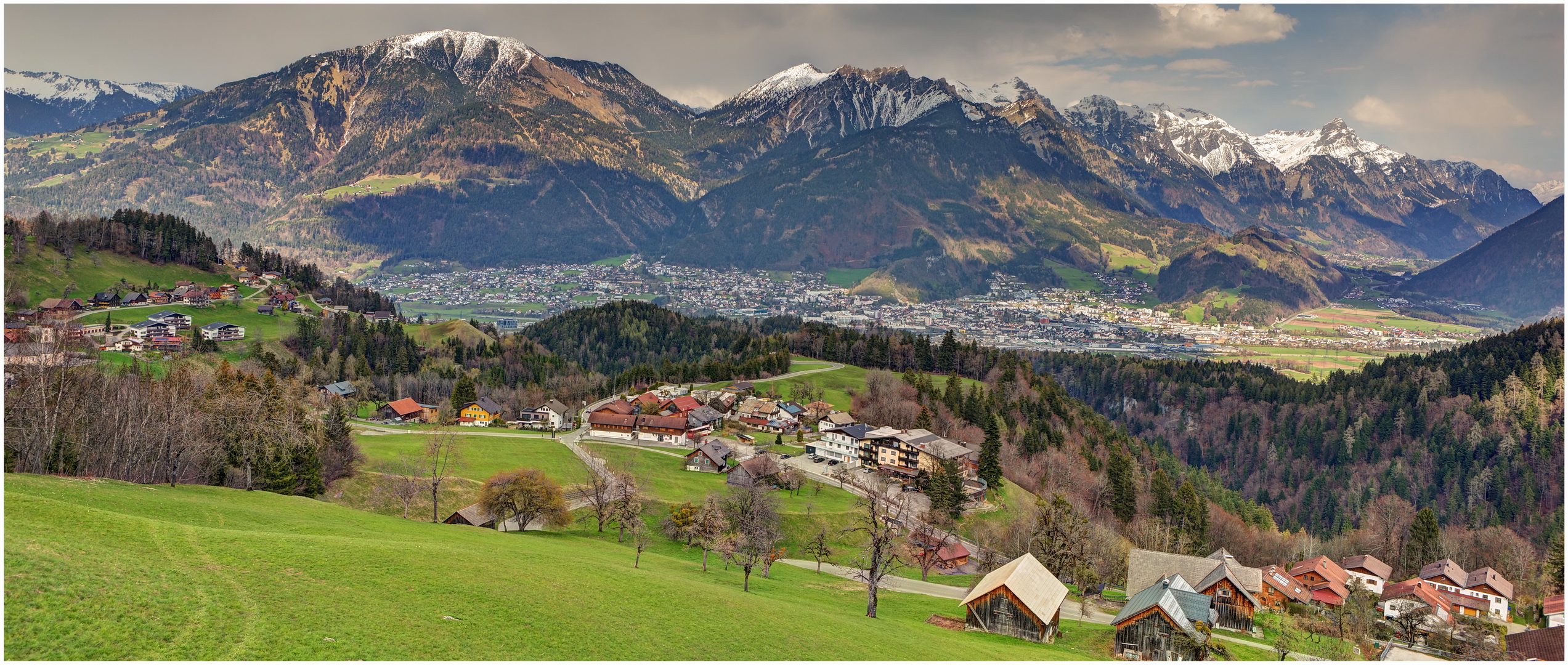 Bürserberg 2021-04-21 HDR-Panorama