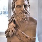 Büste des Herakles