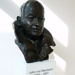 Büste John von Neumann