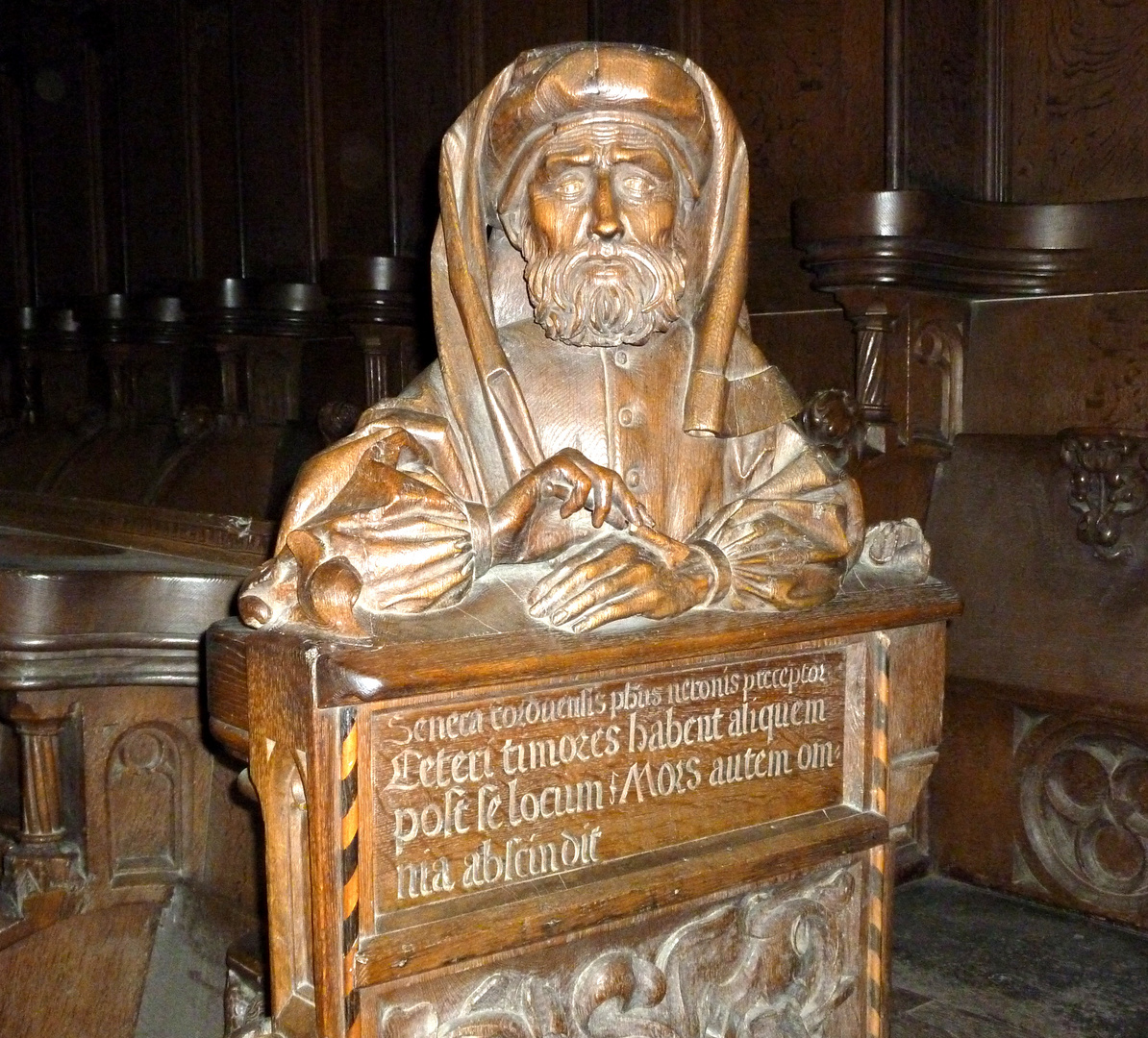 Büste von Seneca am Chorgestühl im Ulmer Münster