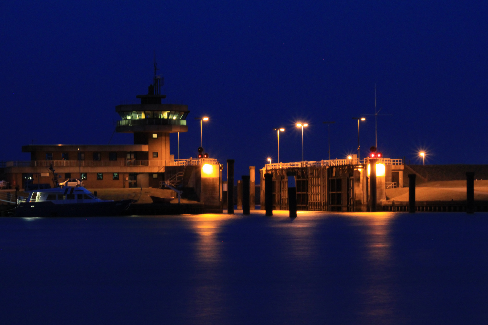 Büsum bei Nacht