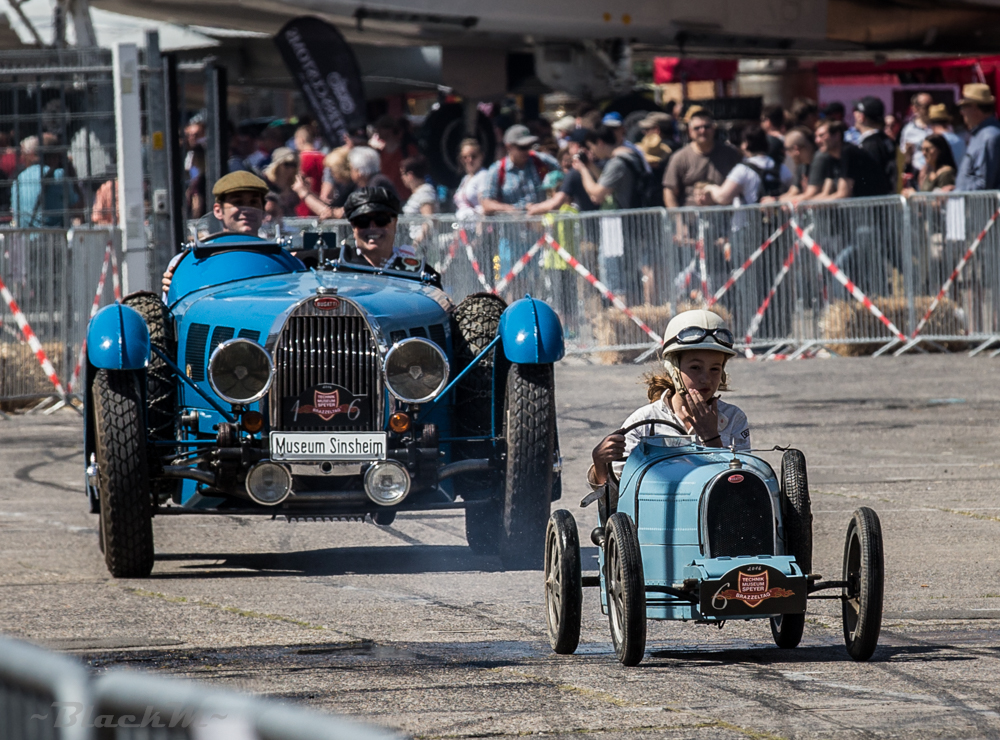 Bugatti groß und klein