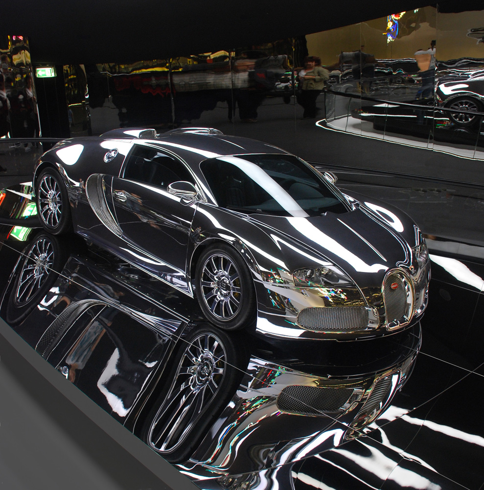 Bugatti Mirror Car. Autostadt, Wolfsburg 1