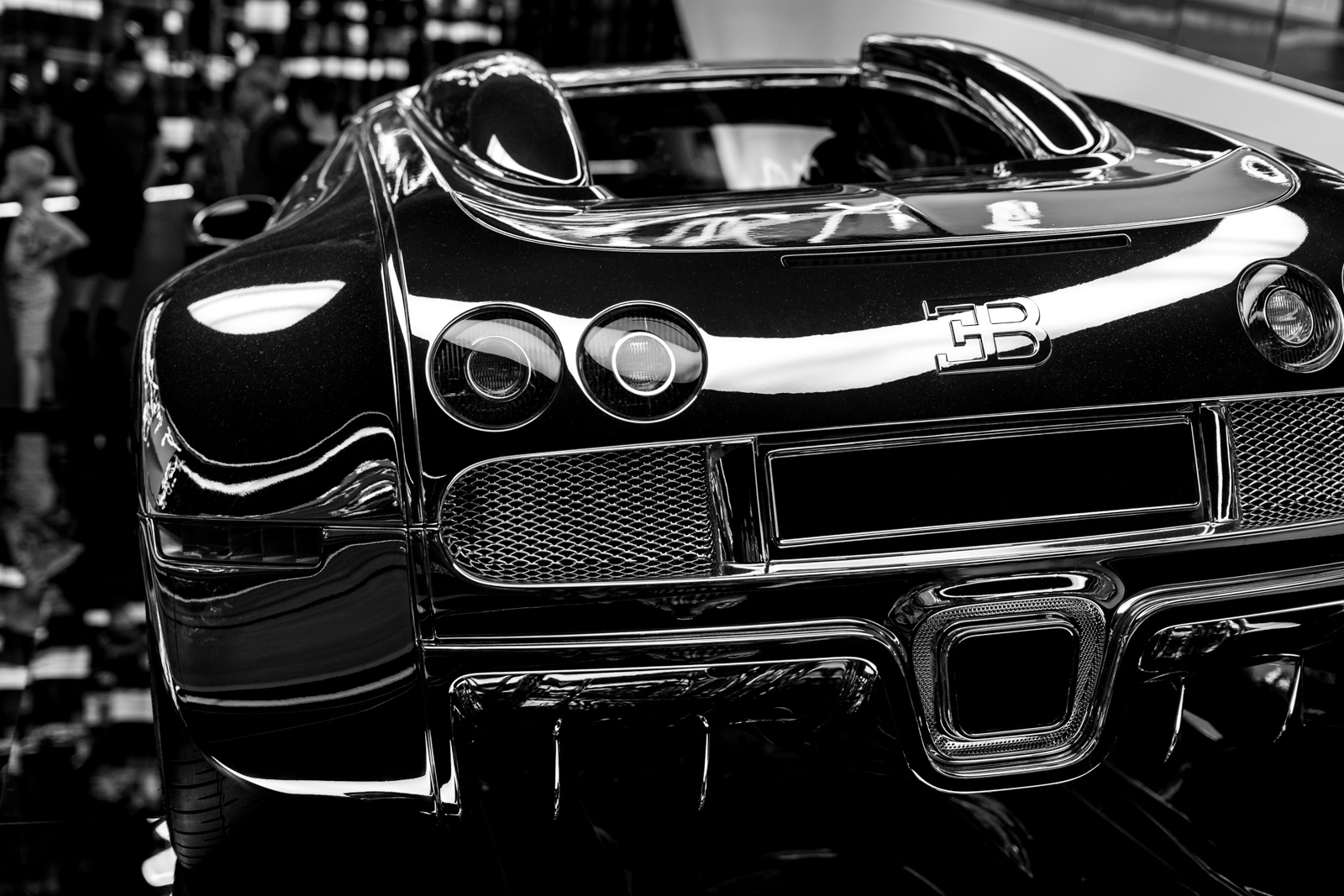 Bugatti Veyron 16.4 - 1/4