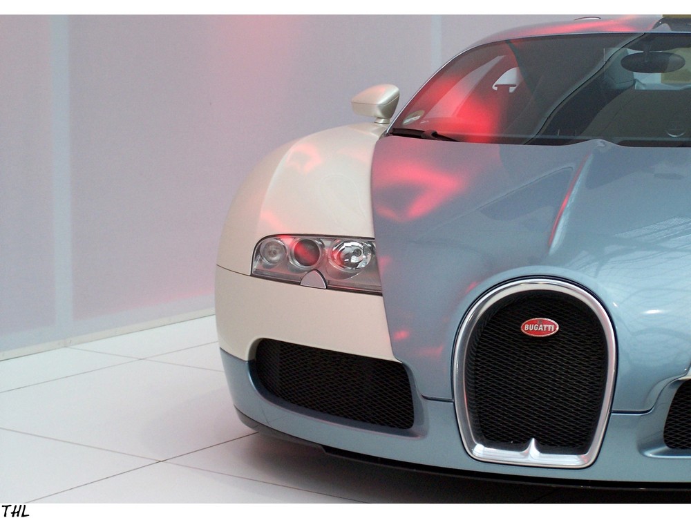Bugatti Veyron......