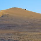 Buggyspuren in der Wüste um Huacachina