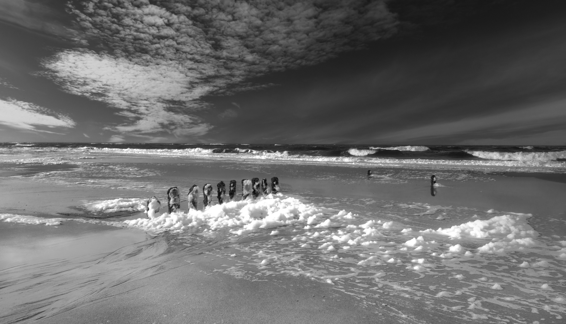 Buhne Rantum (Sylt) bei stürmischer See