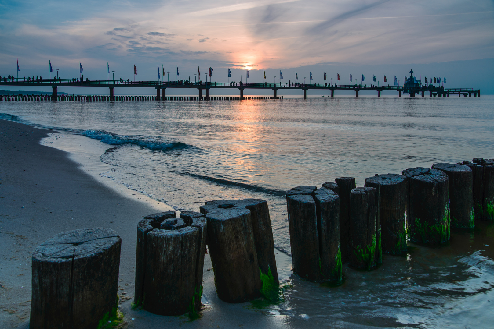 [ Buhne & Seebrücke, Zingst 2 ]