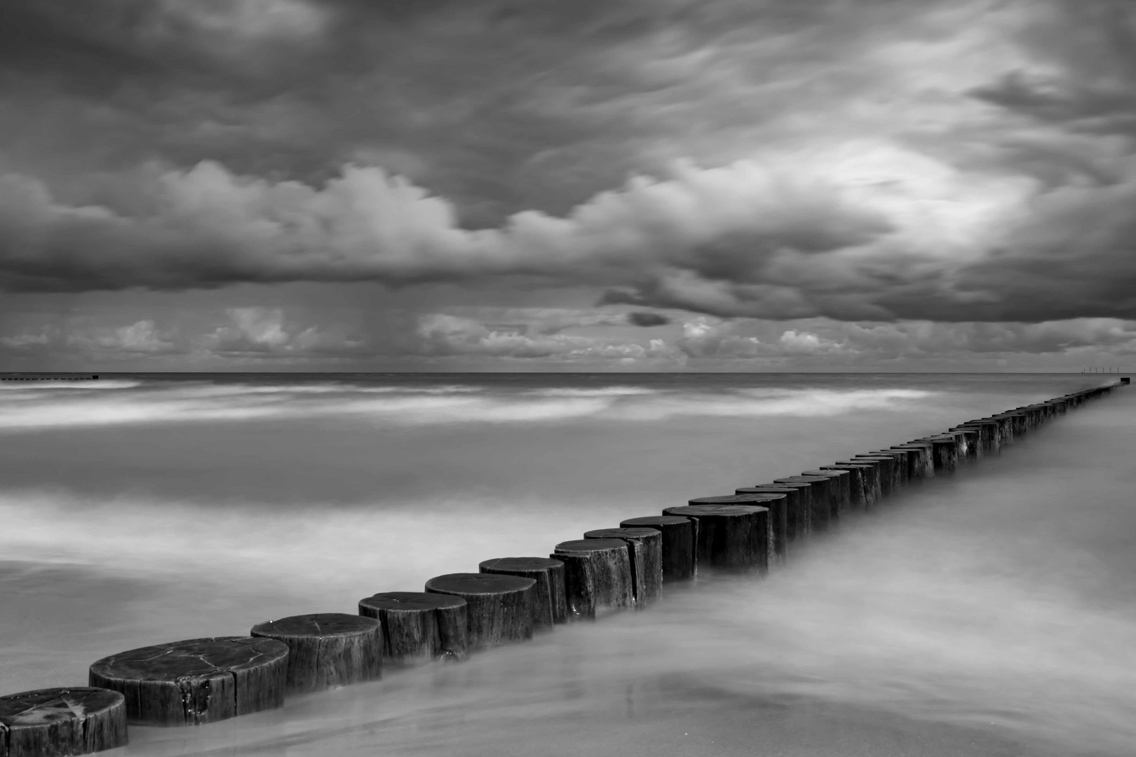 Buhnen bei Zingst - Darß