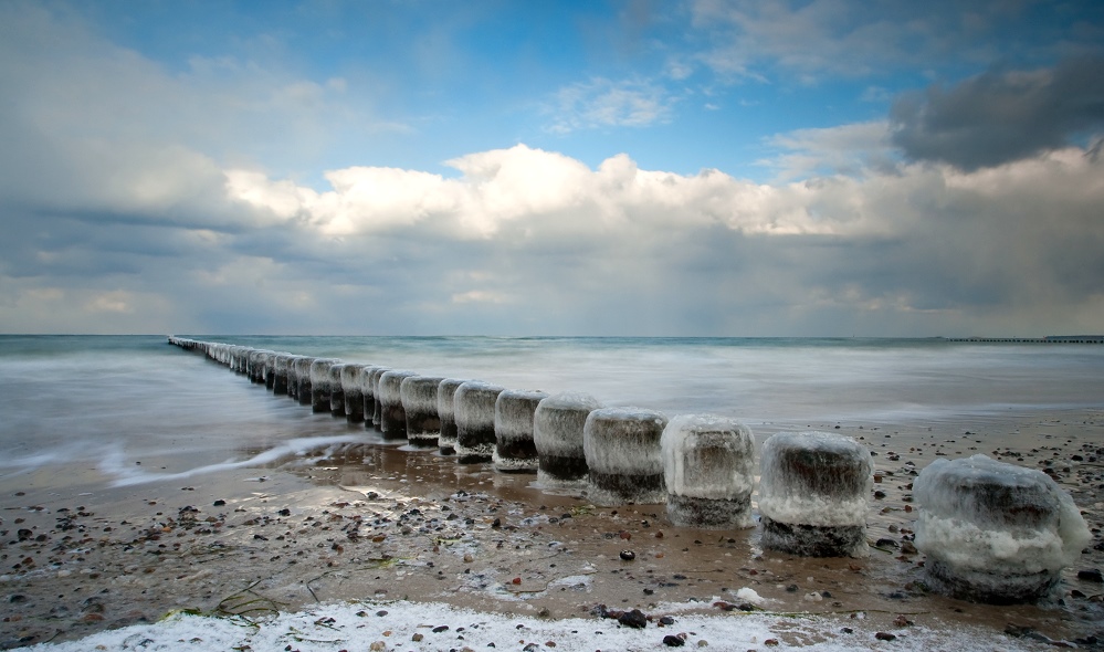 Buhnen im Winter