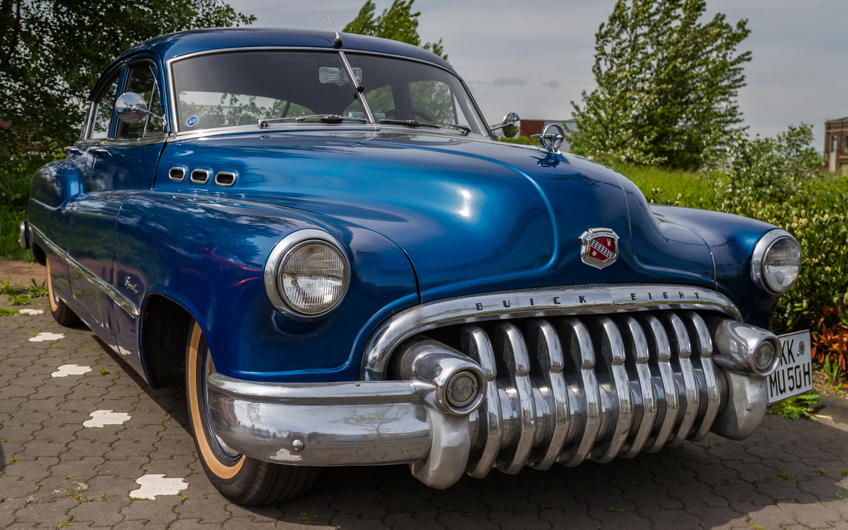 BUICK EIGHT