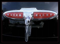 ... Buick Eight (2) ...