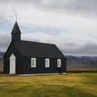 Búðir - die schwarze Kirche
