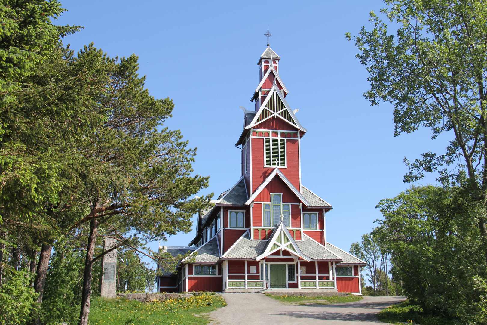 Buksnes Kirche in Gravdal