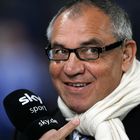 [BuLi] Schalke 04 - Trainer Felix Magath zeigt....