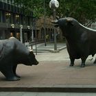 Bull und Bär vor der Börse in Frankfurt am Main