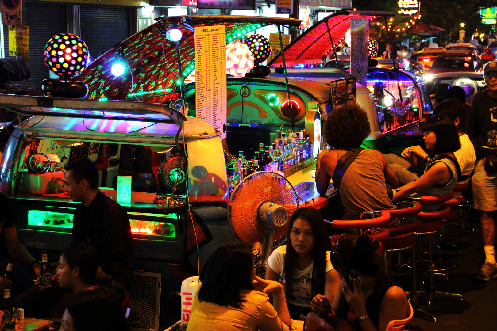 Bulli Bars - Streetlife in Bangkok