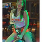 Bullriding Hooters girl