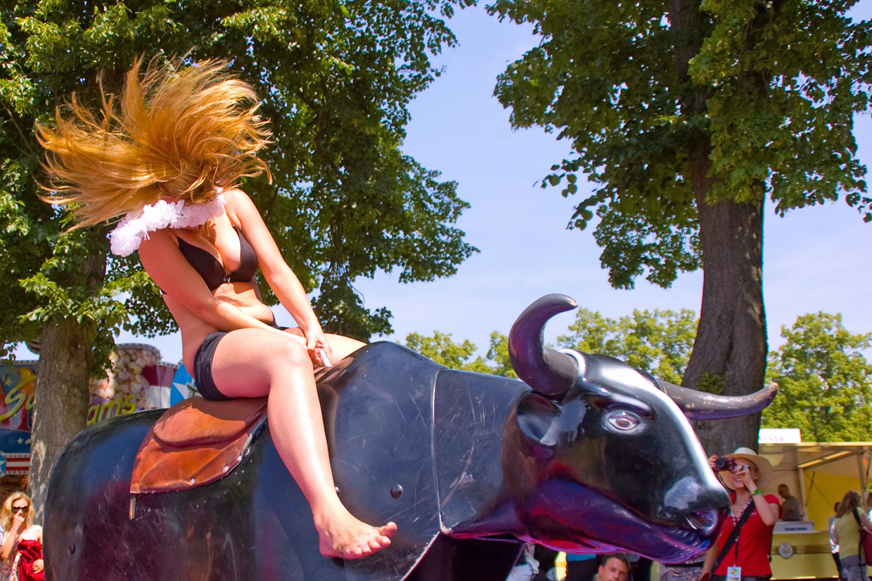 Bullriding_Cowboyhat_30 Grad - Sonne - Die Frisur sitzt