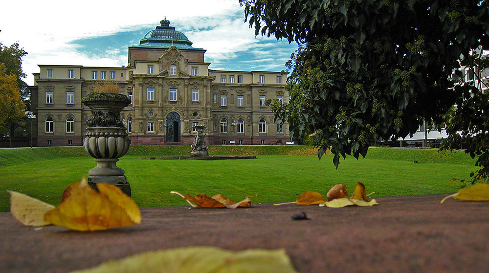 Bundesgerichtshof im Herbst