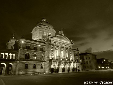 Bundeshaus at Night