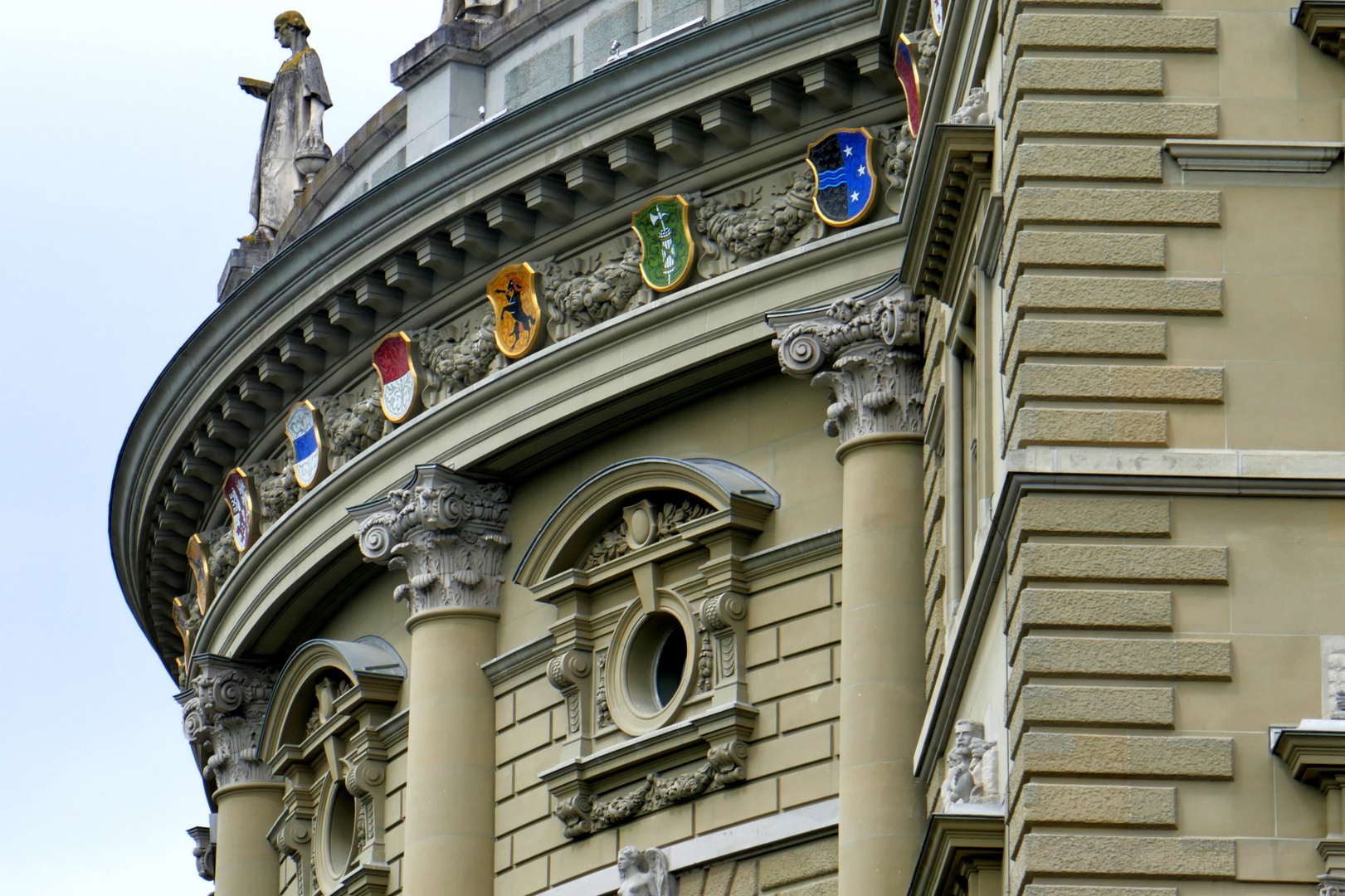 Bundeshaus Wappenparade