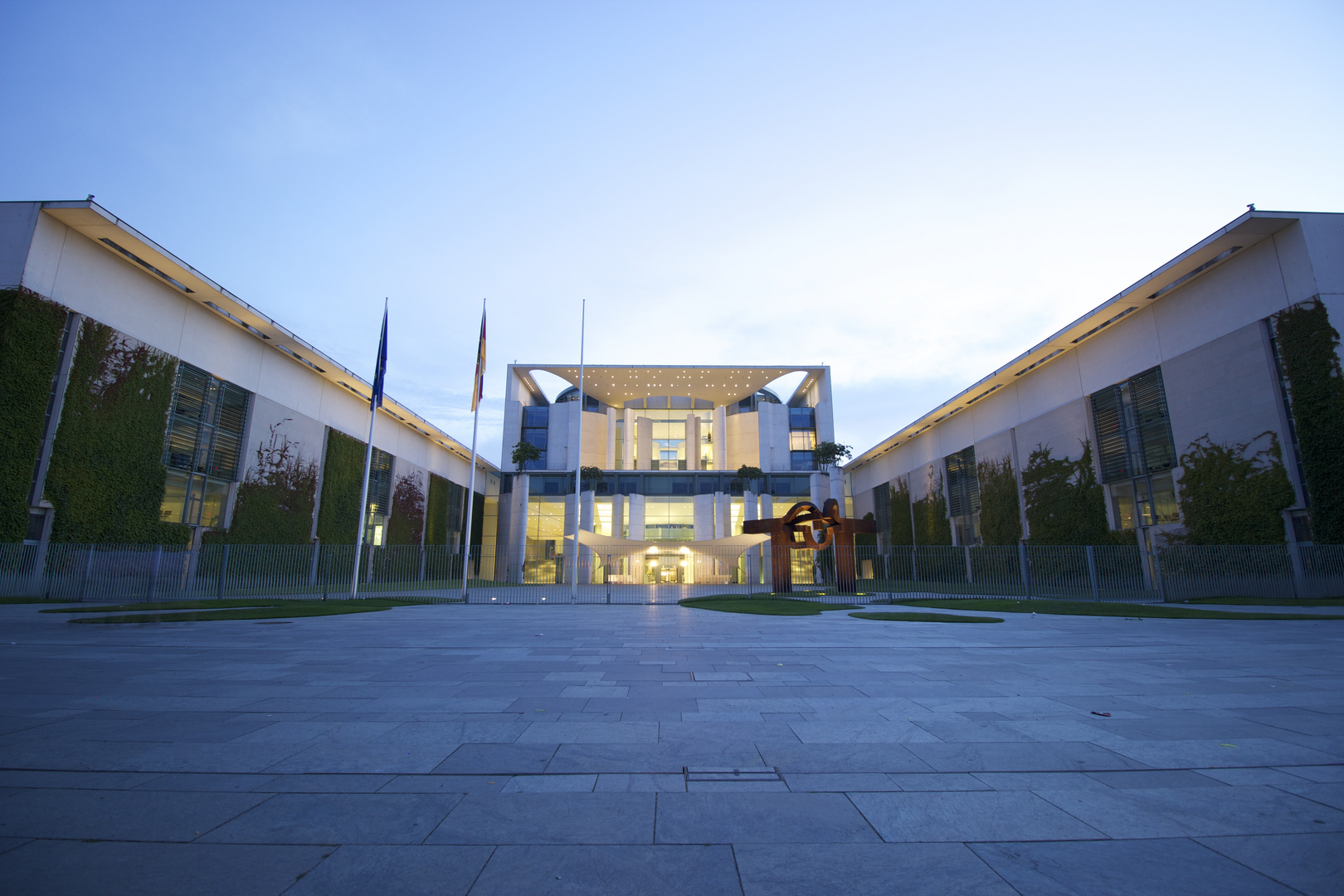 Bundeskanzleramt zur blauen Stunde