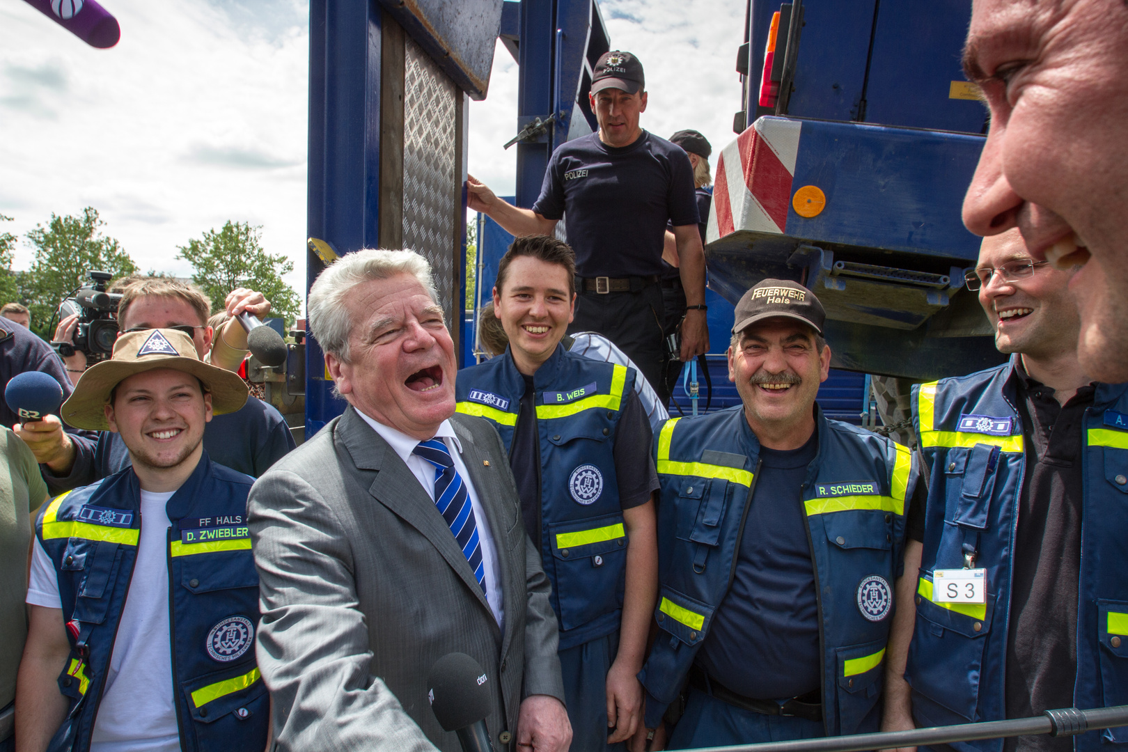 Bundespräsident Gauck besucht Hochwasserregion um Deggendorf