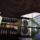 Bundestag bei Nacht (Marie-Elisabeth-Lüders-Haus)