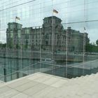 Bundestag im Spiegel