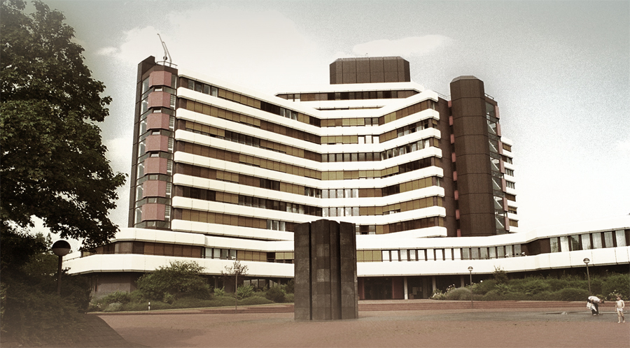 Bundesverwaltungsamt | Köln Foto & Bild | architektur, motive Bilder ...