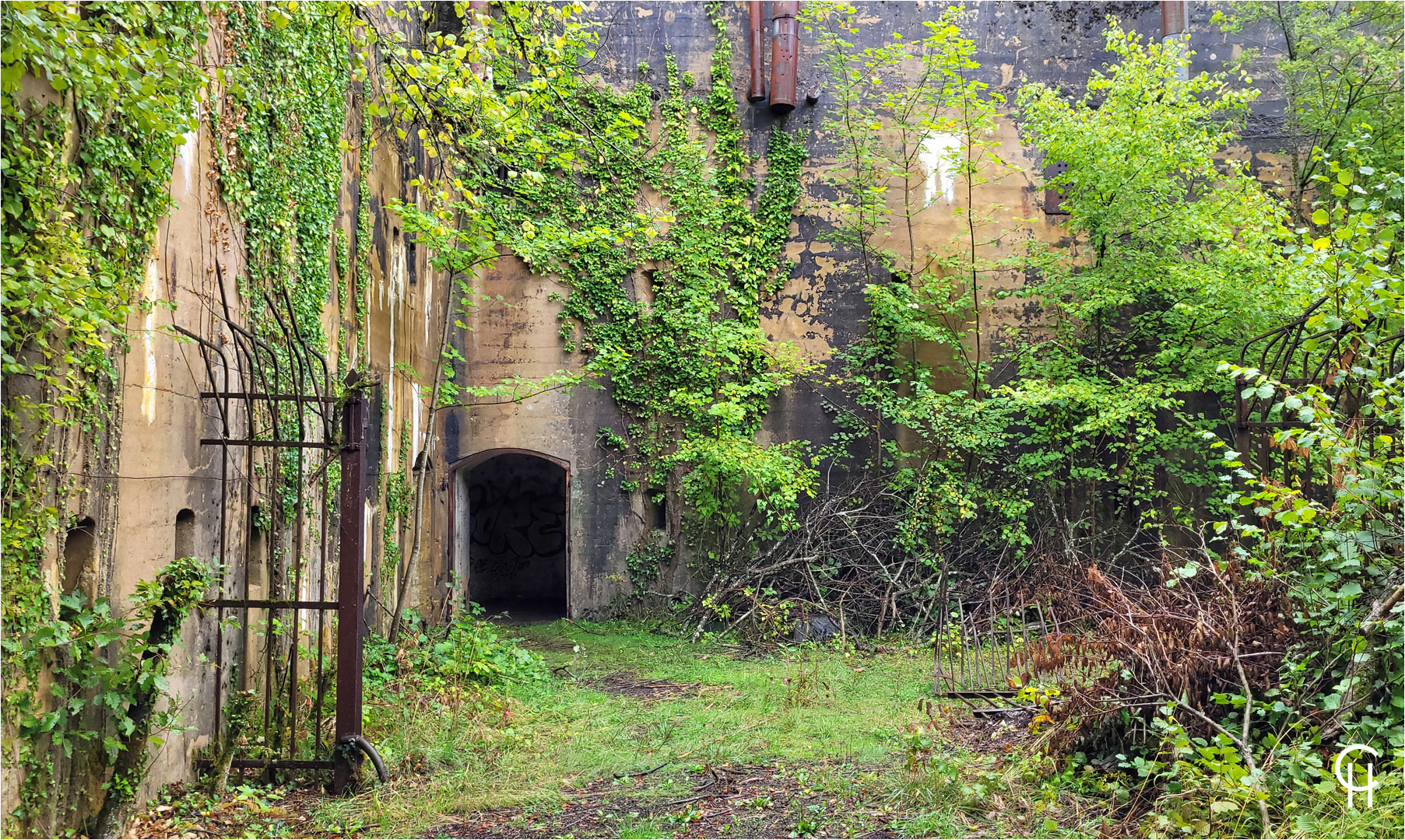 Bunker, Bergwerke und Baguette