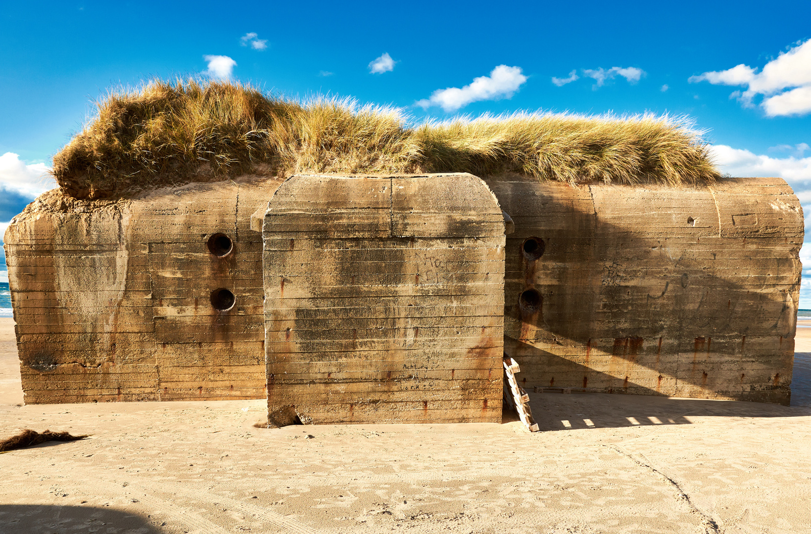 Bunker mit Grasdach