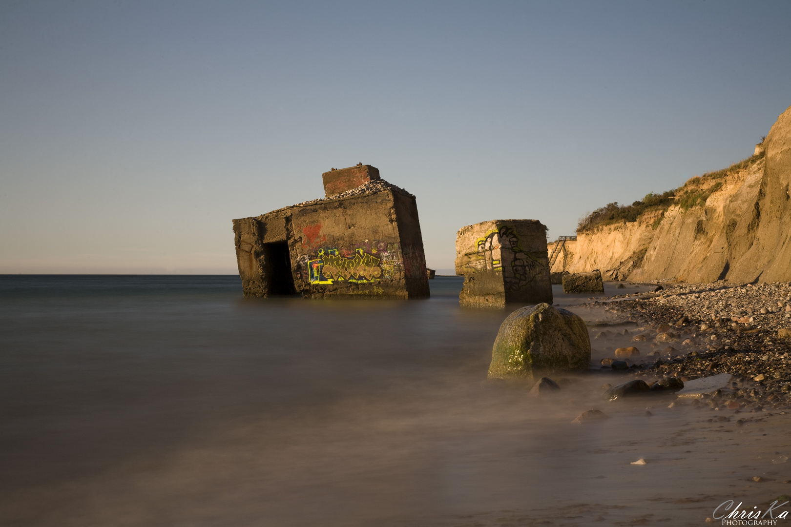 Bunker vor der Steilküste Wustrow