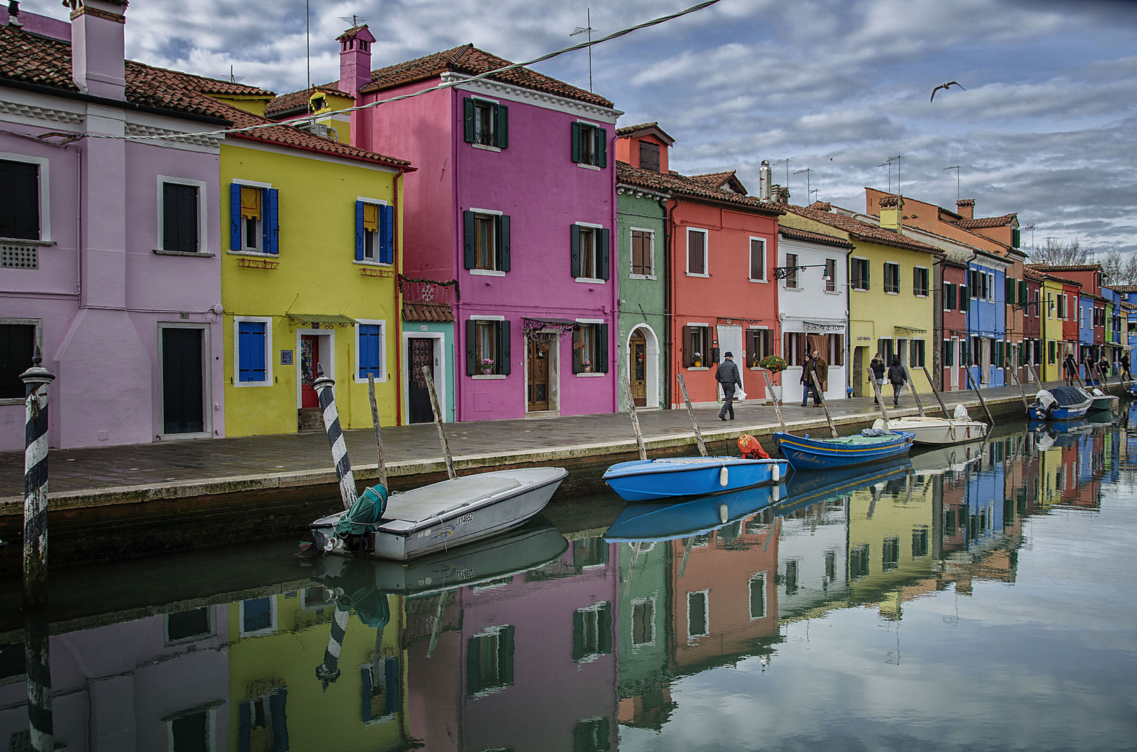 Bunt Bunter Burano