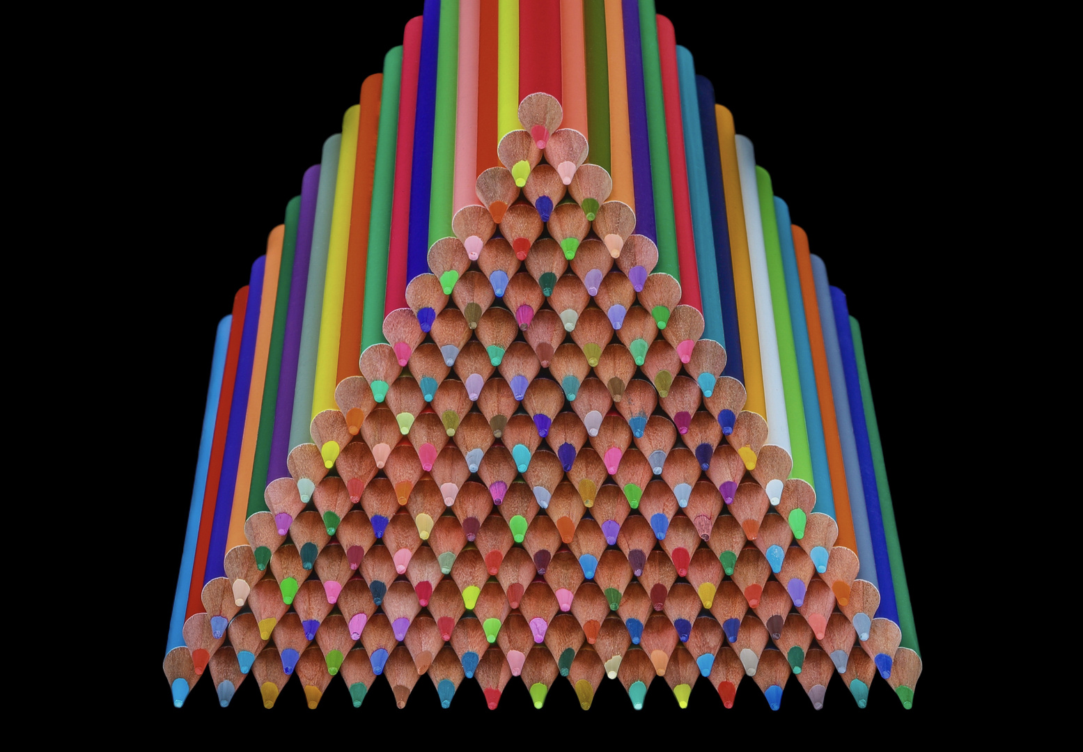 Bunte Pyramide